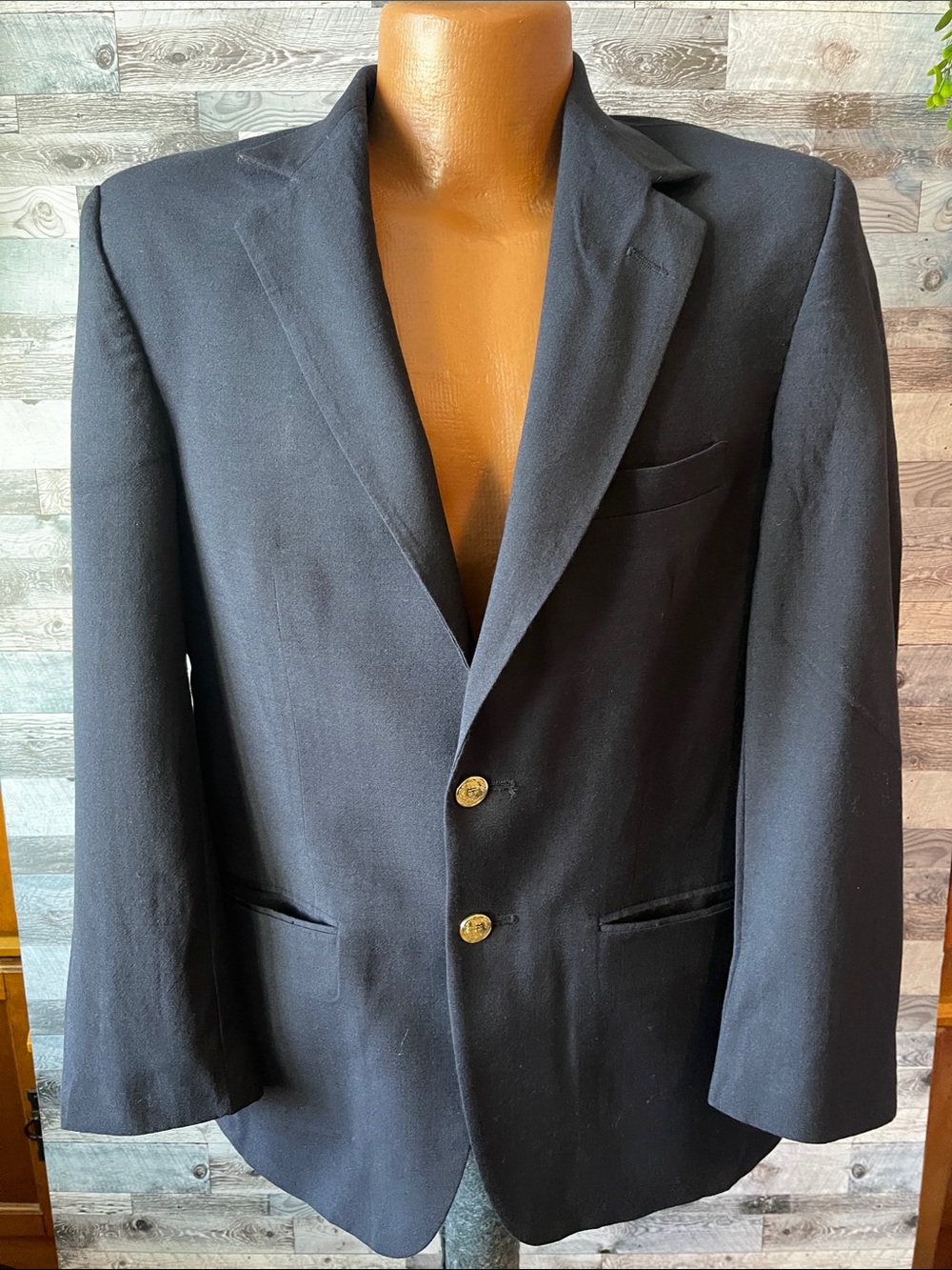 38s Men's Black Two-Button Sport Coat Blazer